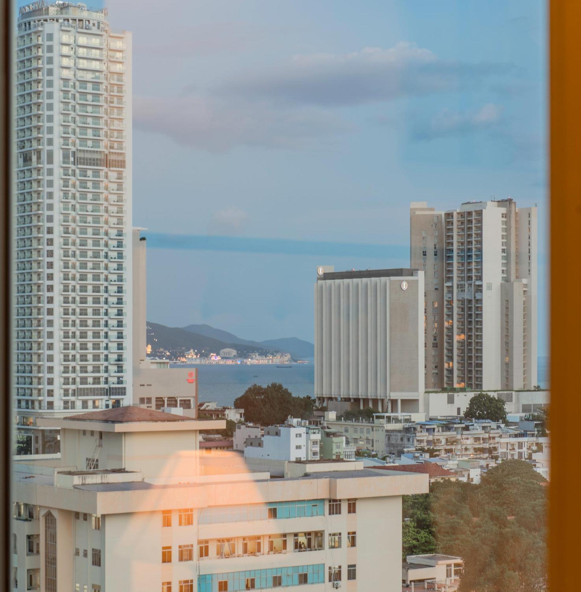 Florida Hotel Nha Trang Eksteriør bilde